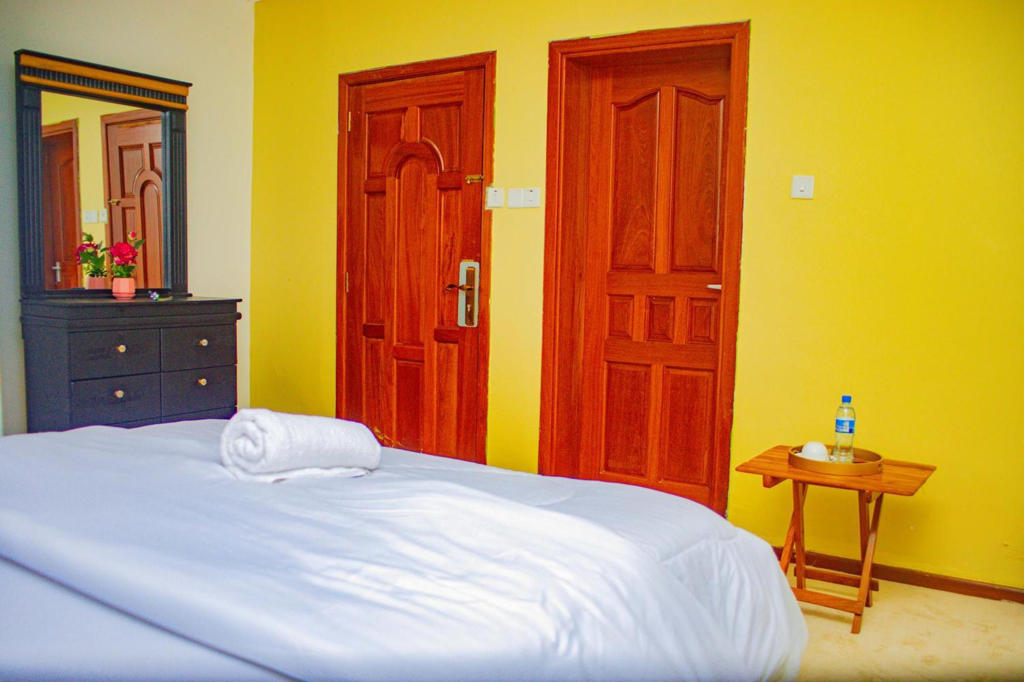 Divine Royal Residences Arusha Bagian luar foto