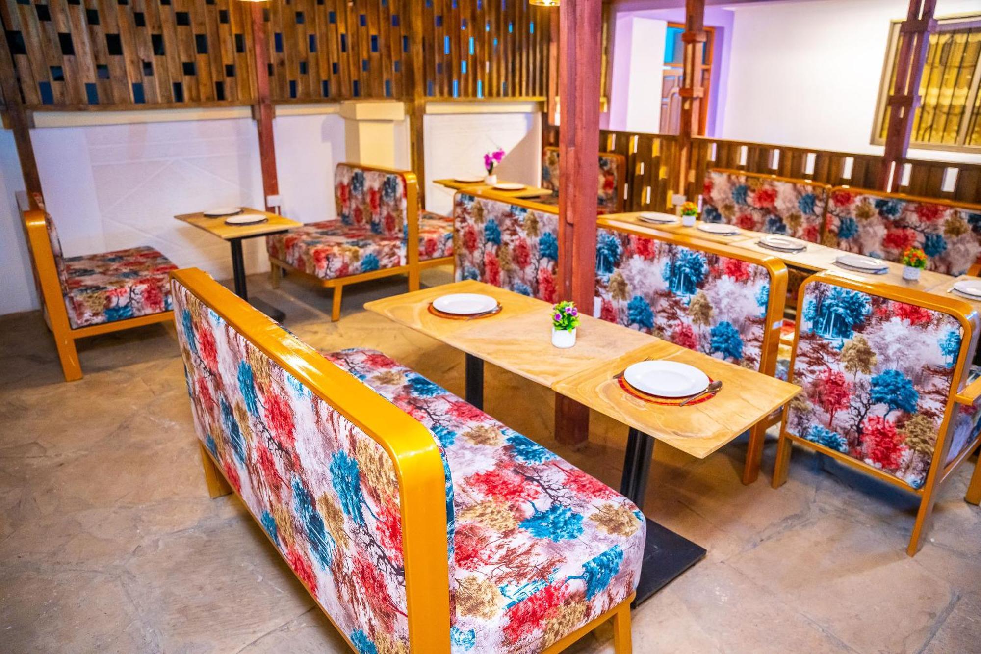 Divine Royal Residences Arusha Bagian luar foto