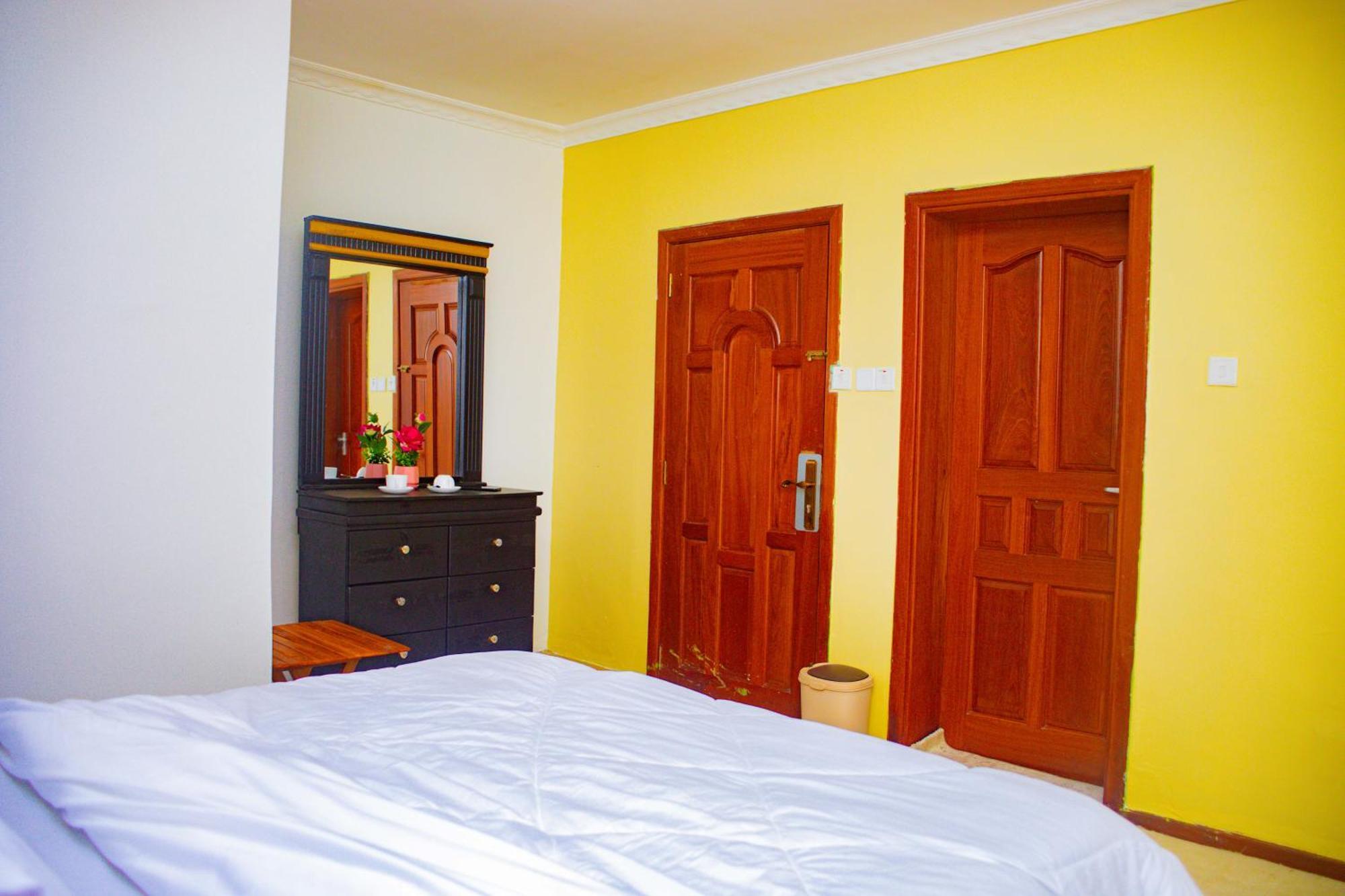 Divine Royal Residences Arusha Bagian luar foto