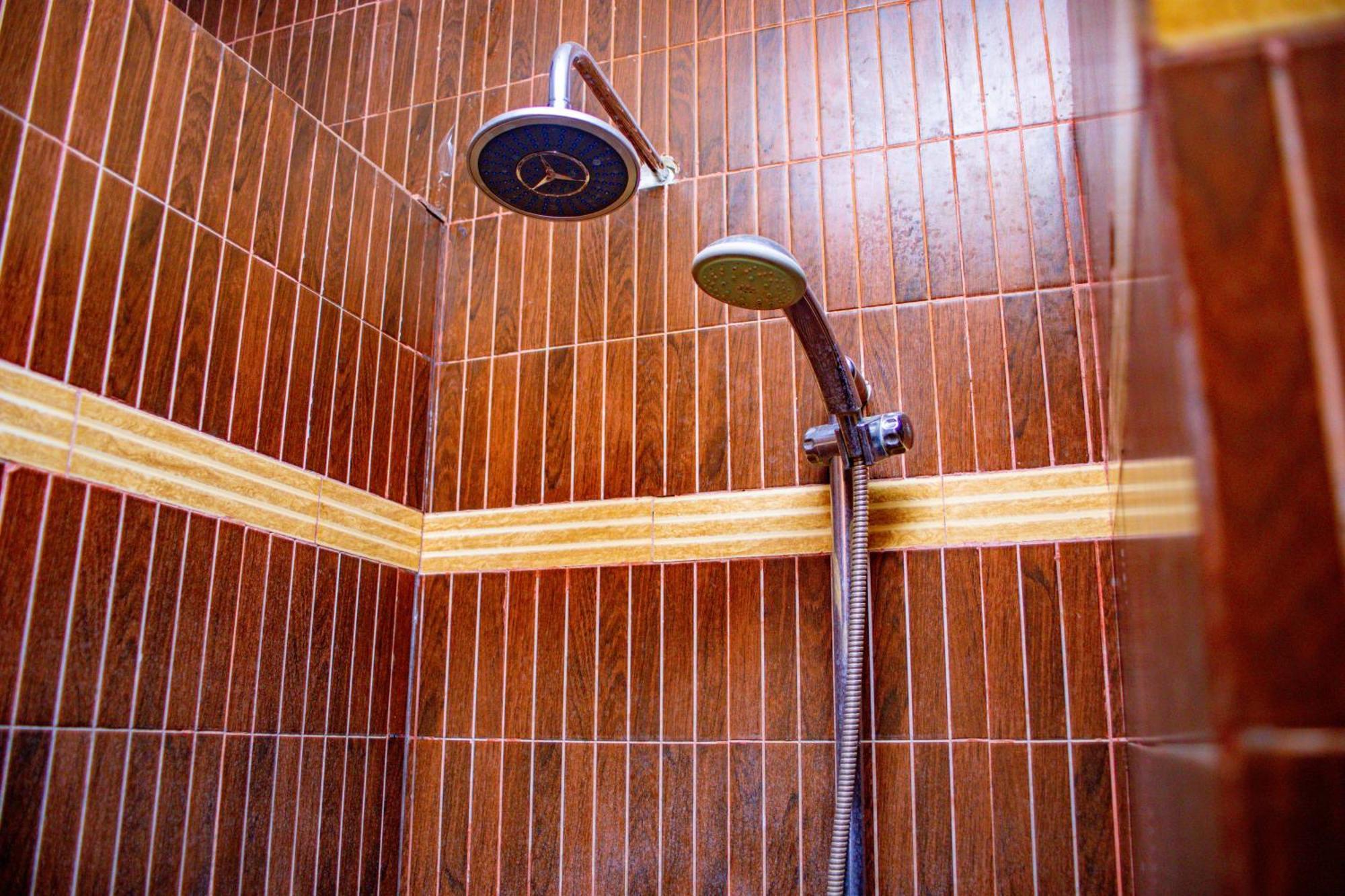 Divine Royal Residences Arusha Bagian luar foto
