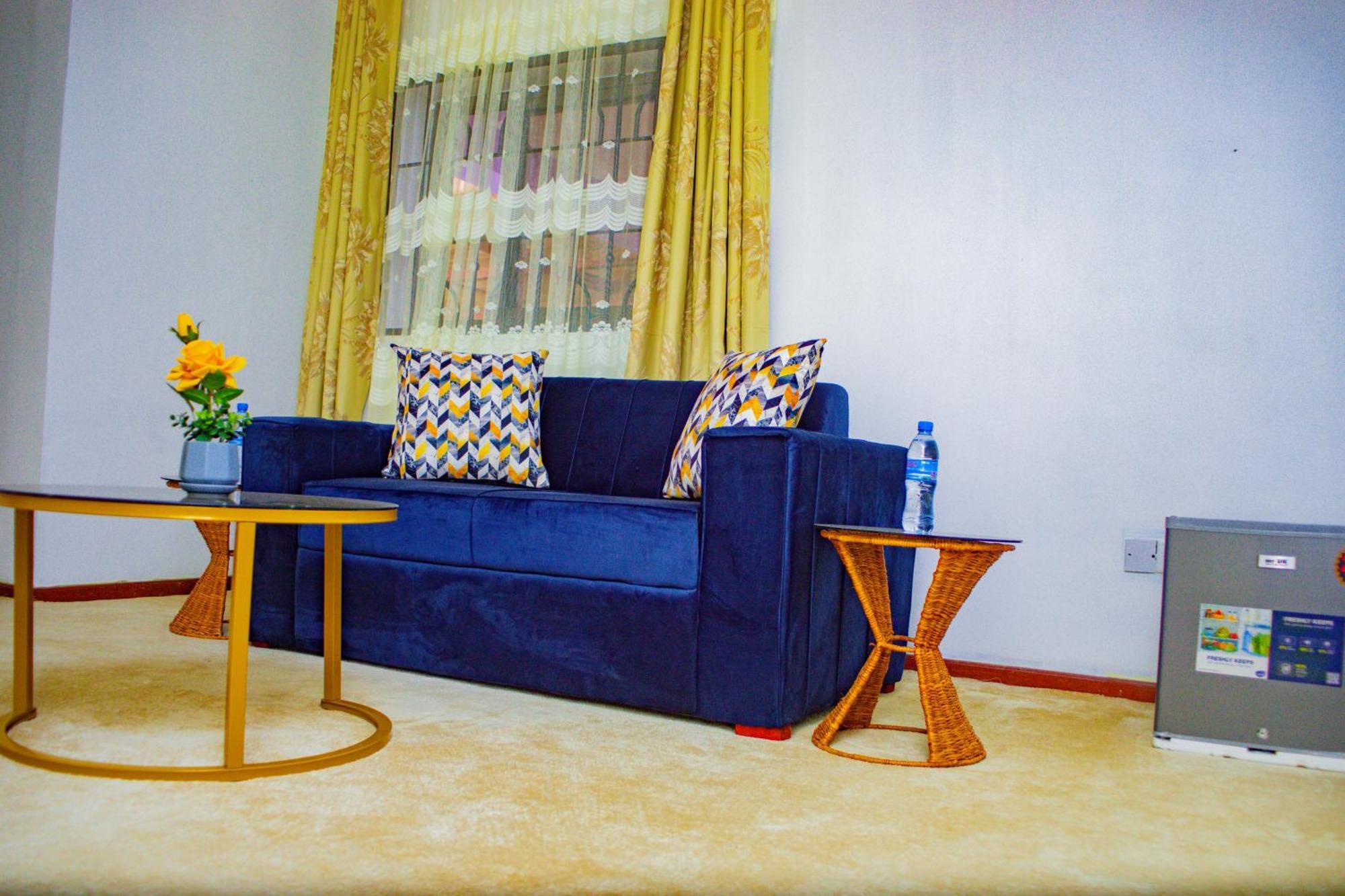 Divine Royal Residences Arusha Bagian luar foto